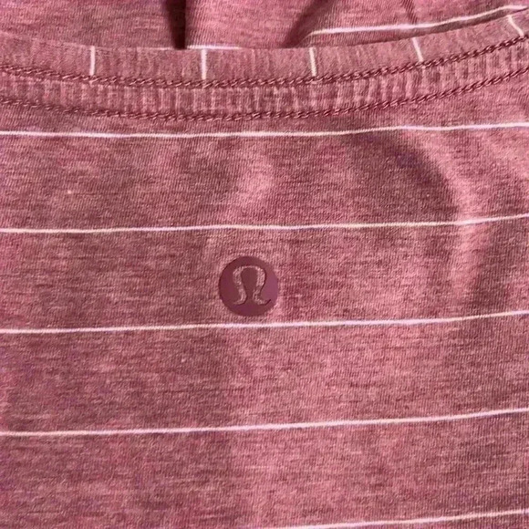 Lululemon Love Tee V Short Serve Stripe Heathered So Merlot White - Picture 6 of 10